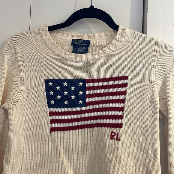 RL flag sweater in size XS!! beautiful and in great condition. Originally $400 - Picture 4 of 5